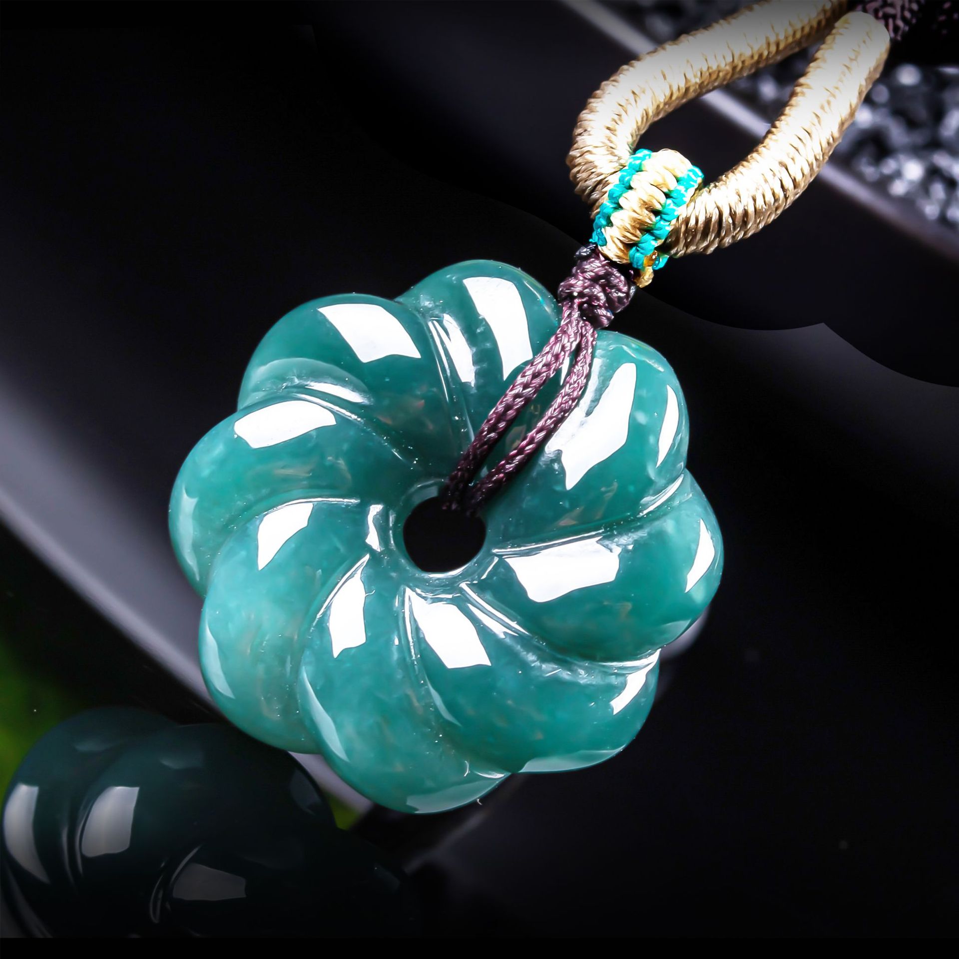 Vintage Fashion Necklace - Colar com Pingente de Flor de