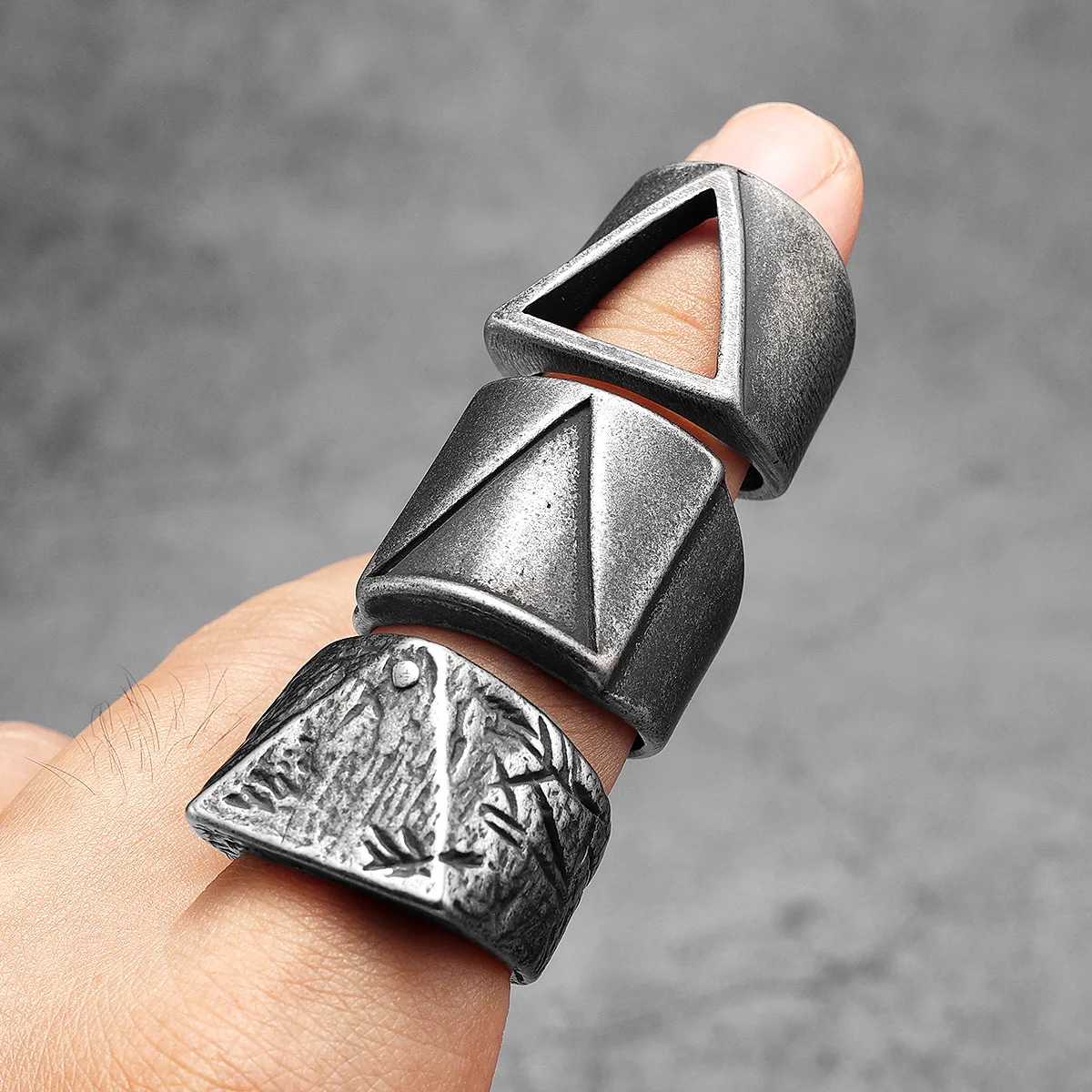Vintage Fashion Newtown - Anéis Retrô Triangulares Masculinos em Aço