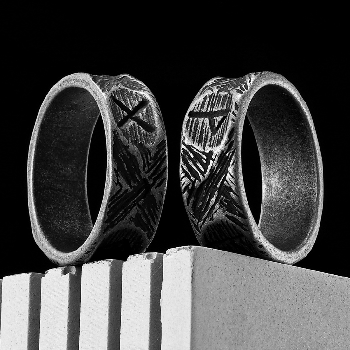 Vintage Fashion Newtown - Minimalismo retro viking runas danificadas homens