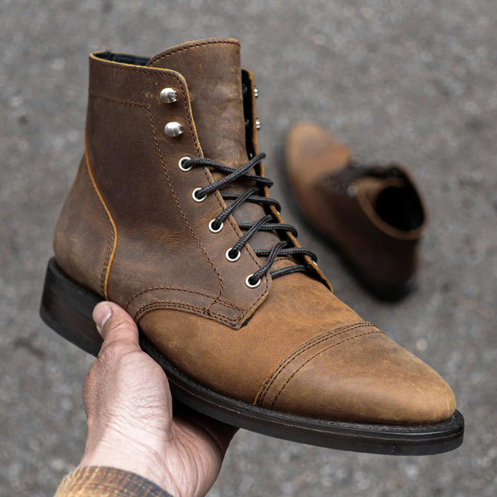 Vintage Style Women Fashion - Botas Masculinas de Couro Envelhecido com