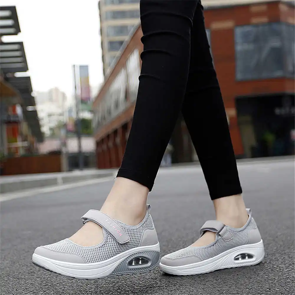 Vintage Fashion Reseller - 36-41 demi-temporada tênis coloridos andando patins