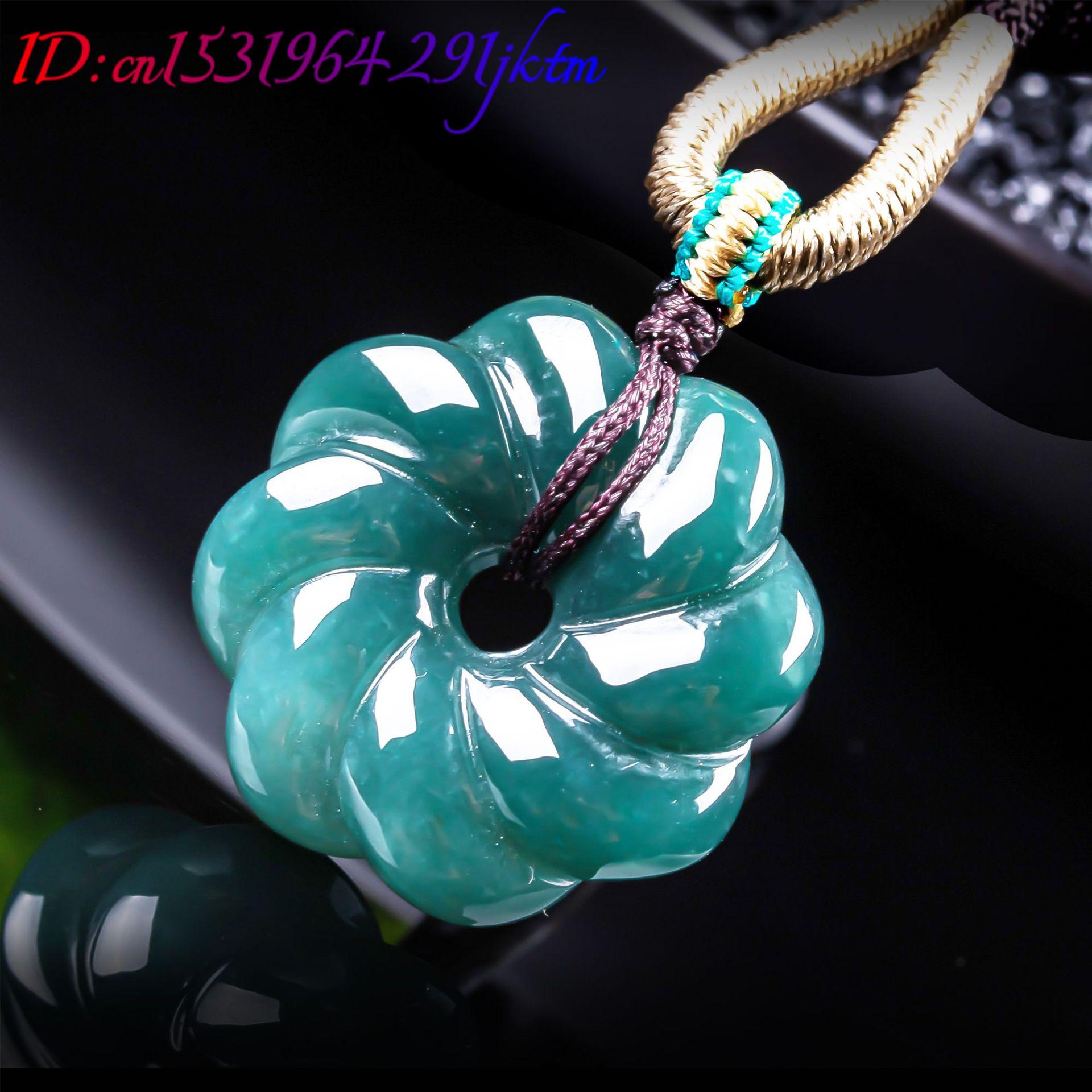 Colar com Pingente de Flor de  - Vintage Fashion Necklace avaliação e preço