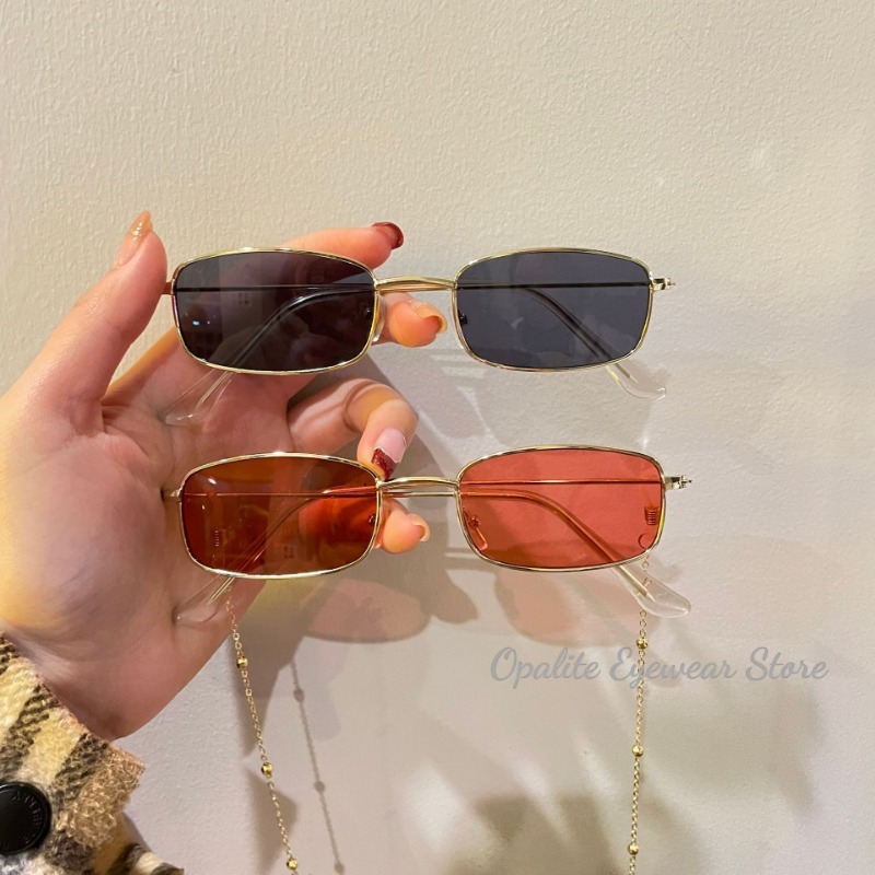Óculos de Sol Retrô de Metal C - Vintage Fashion Images avaliação e preço