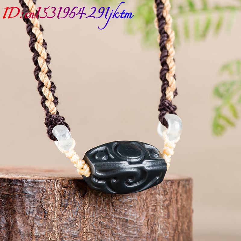 Colar com Pingente de Jade Het - Vintage Fashion Necklace avaliação e preço