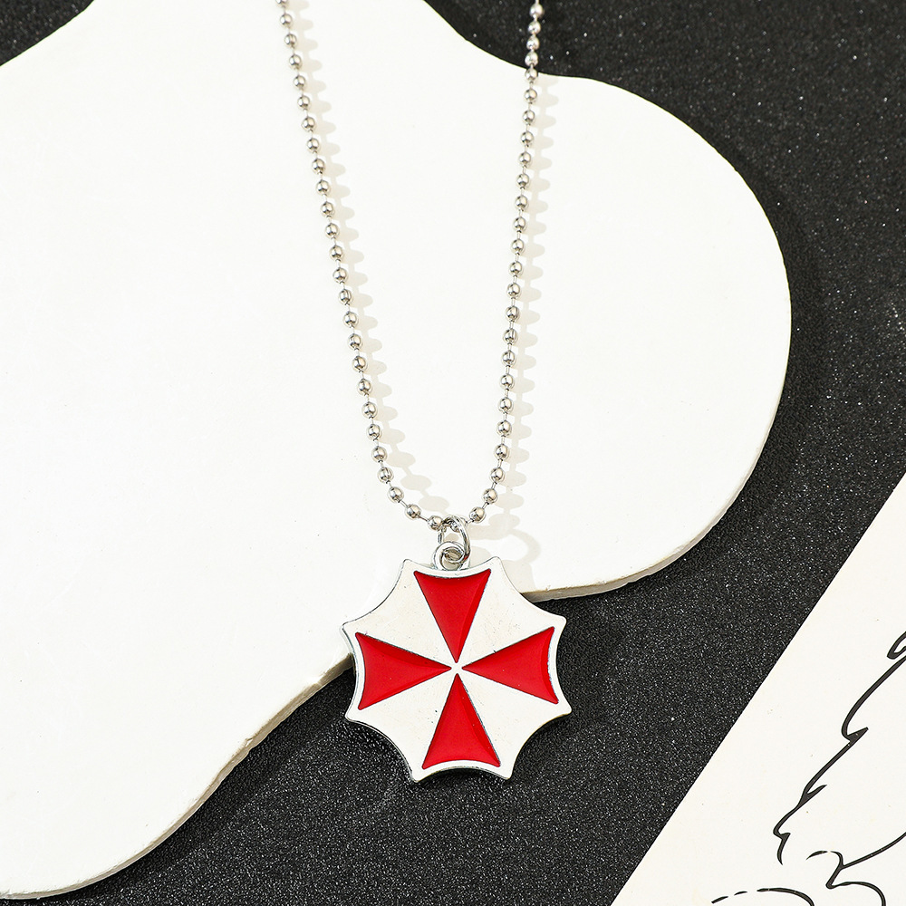 Colar com Pingente de Guarda-C - Vintage Fashion Necklace avaliação e preço