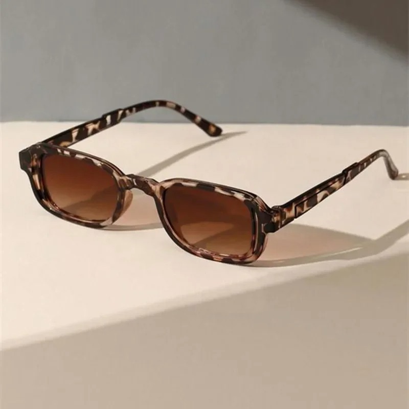 Óculos de Sol Retangulares Lux - Vintage Fashion Images avaliação e preço