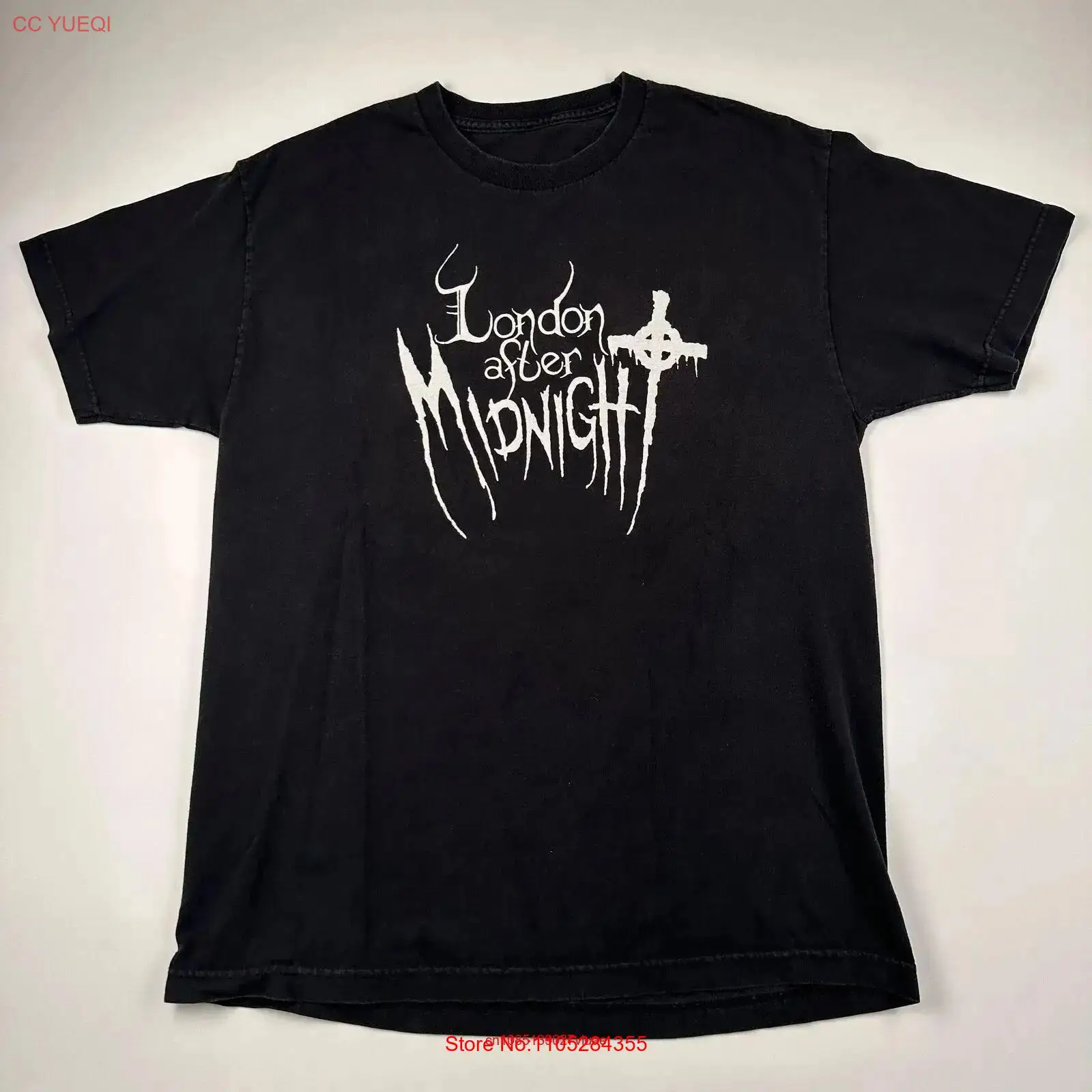 Camiseta Vintage Anos 2000 Lon - Vintage Fashion London avaliação e preço