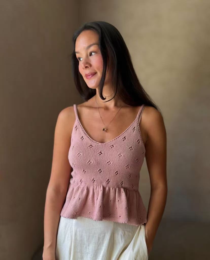 Top de Alça com Decote em V e  - Vintage Fashion Looks avaliação e preço