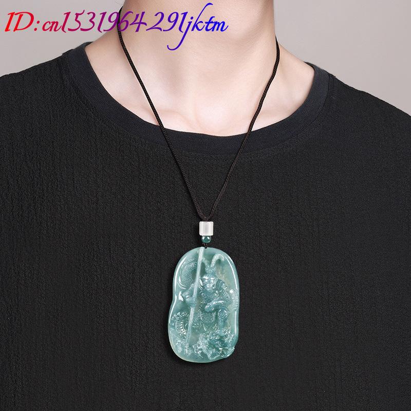Colar com Pingente Rei Macaco  - Vintage Fashion Necklace avaliação e preço